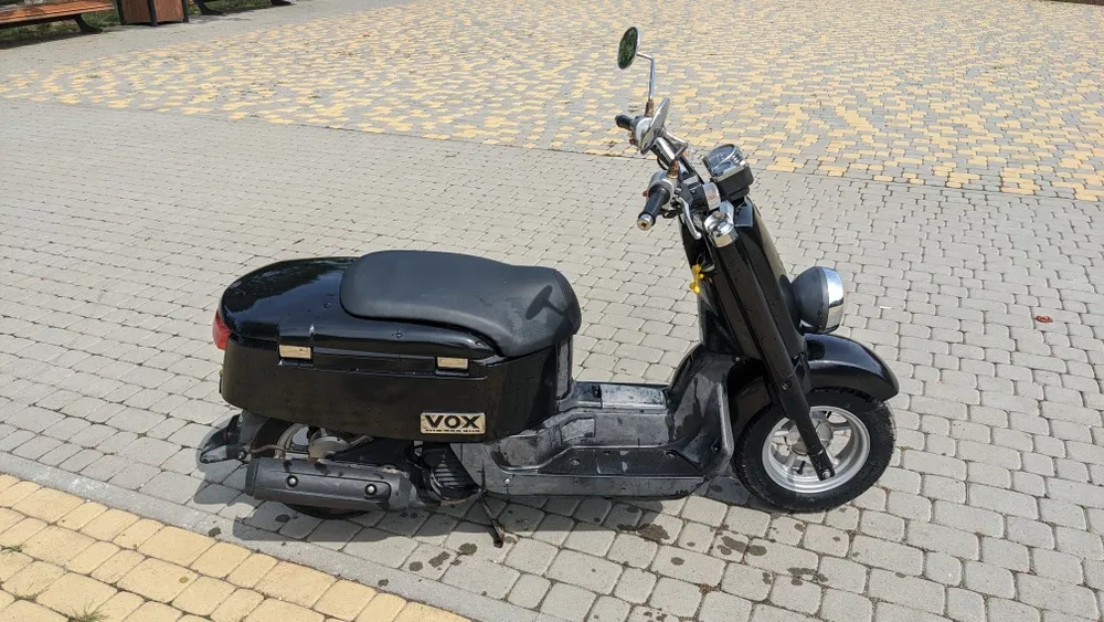 Скутер Yamaha vox на номерах