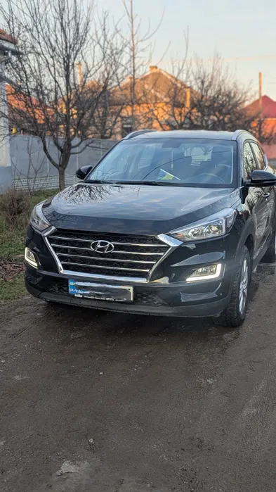 Продам автомобіль Hyundai Tucson