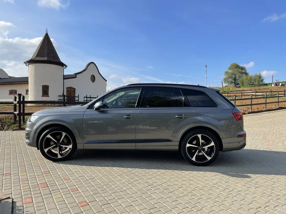 Audi Q7,SQ7 21 оригінальні диски із літніми колесами 285/40 R21