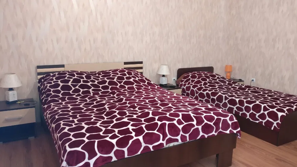 Здаються подобово апартаменти біля термальних басейнів.