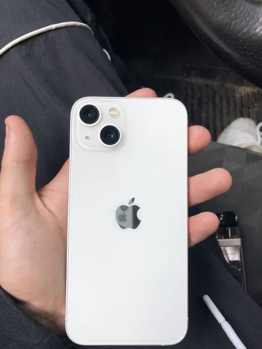 iPhone 13 white 128gb