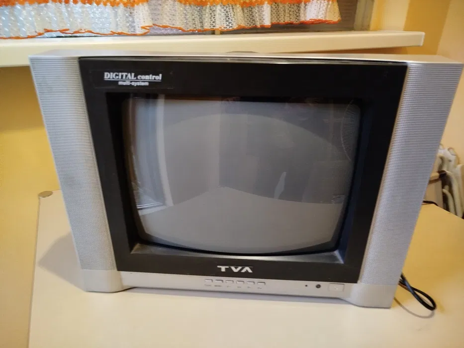 Телевізор TVA б/в