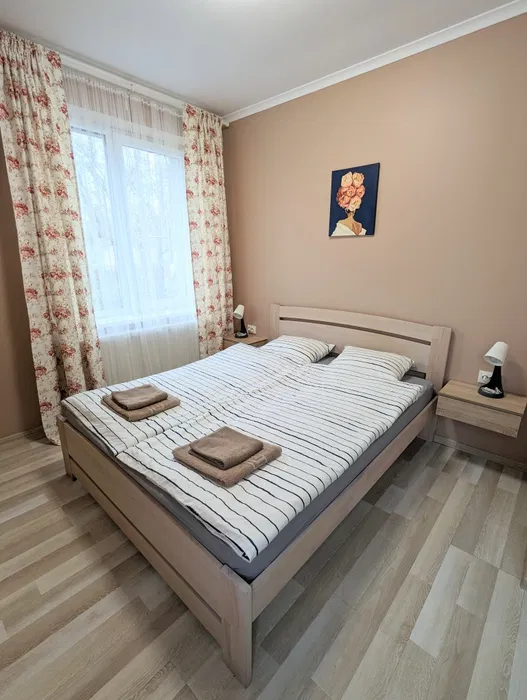 ВІЛЬНО 1-8.10 Житло подобово апартамент 7 хв. від басейну