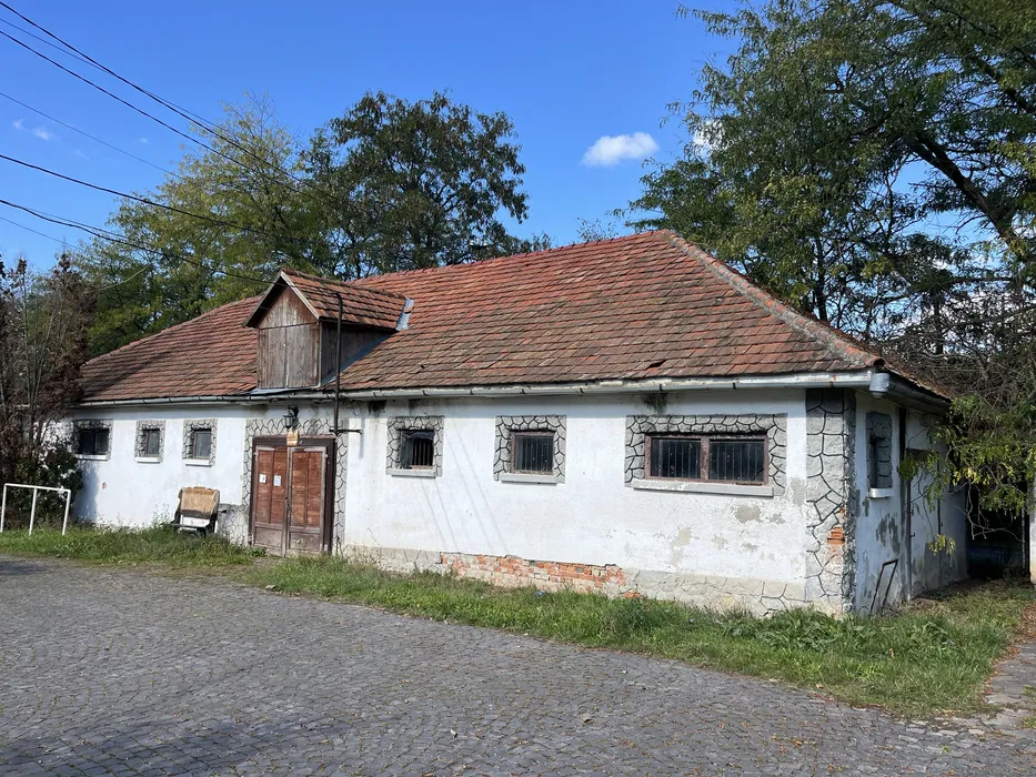 Оренда майновий комплекс виробничі офісні складські приміщення