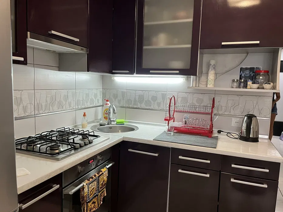 Квартира подобово, житло подобово поблизу басейну вільно з 18-24жовтня