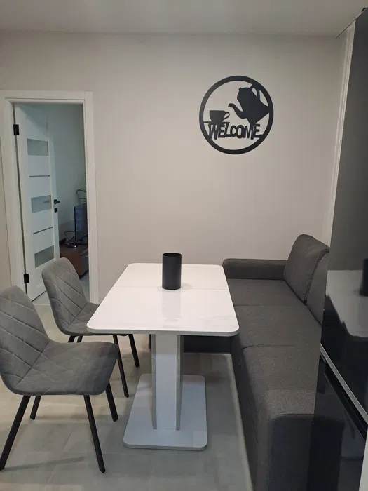 З 27.09 подобово будинок у центрі Берегово