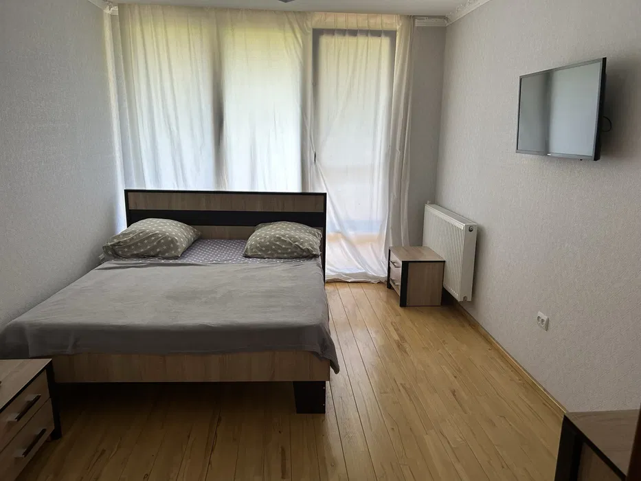 Квартира на тривалий термін проживання