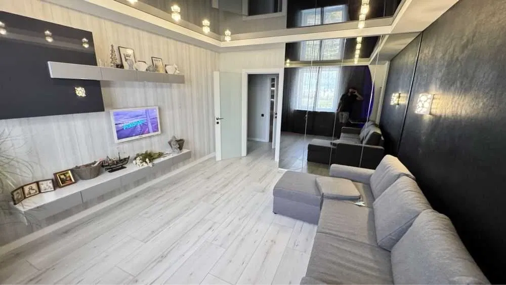 2-х кімн.Апартаменти біля Басейнів