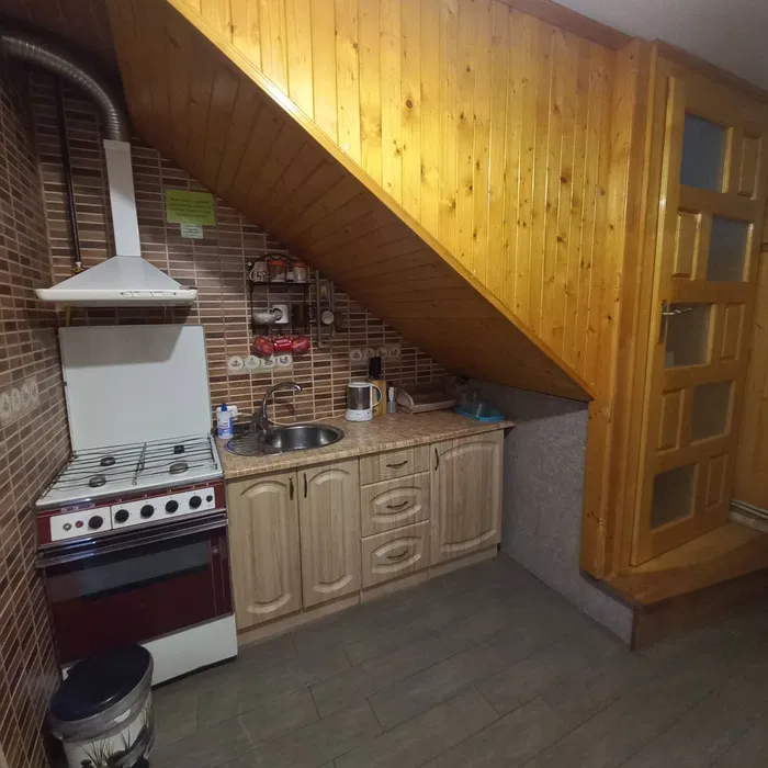 Здам Дом Будинок по суточно 5хв до Термального басейнуЗакарпатя вільно