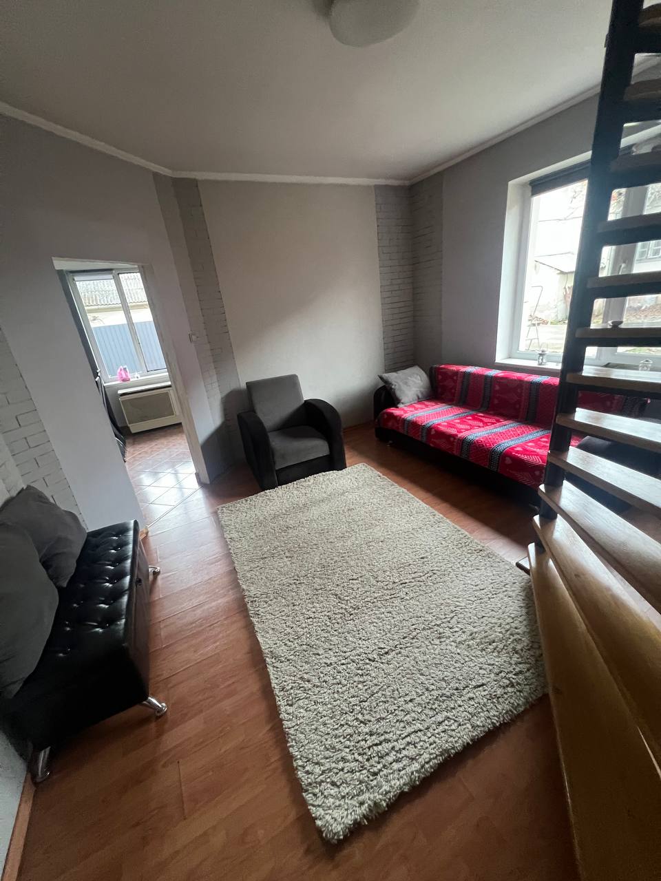 Здається будинок у центрі Берегова