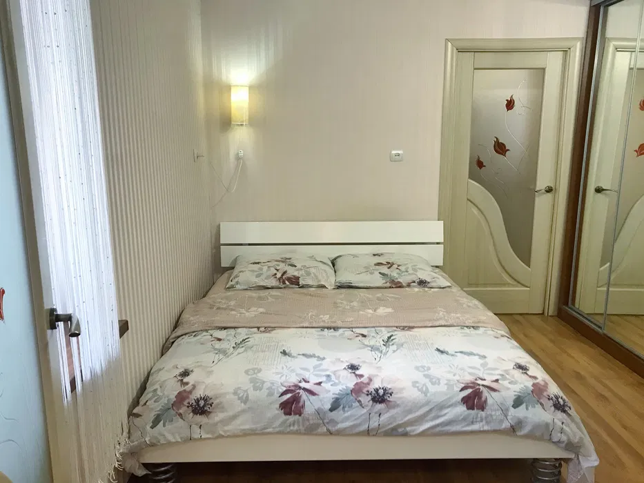 Житло для двох 10хв пішки від басейнів