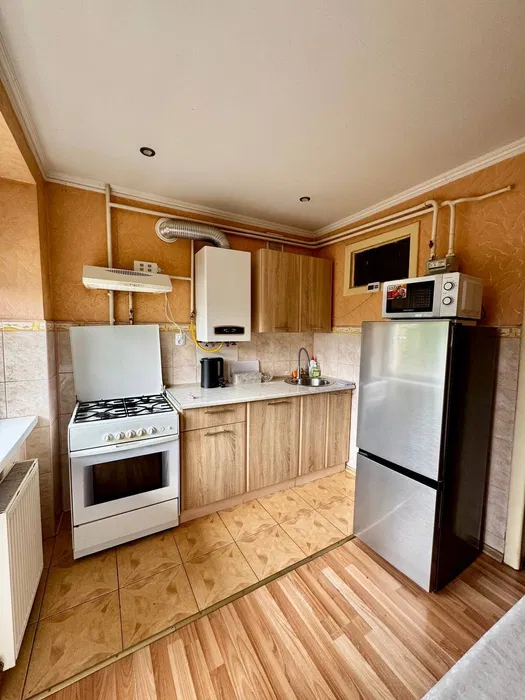 Квартира Берегово.Біля басейну Подобово!! Вільно з 06.12