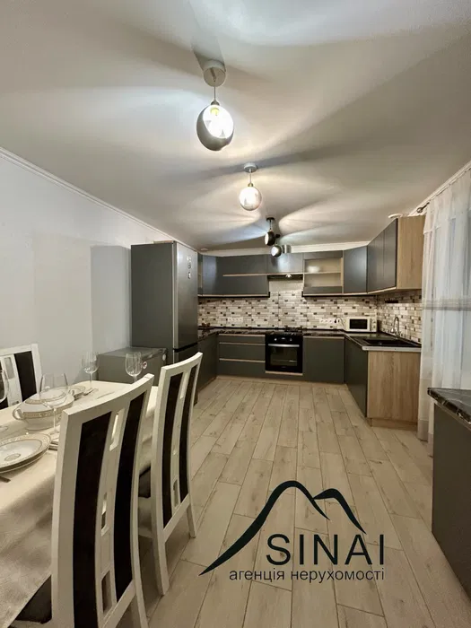 Терміново! Продам будинок в місті Берегово Закарпатська область