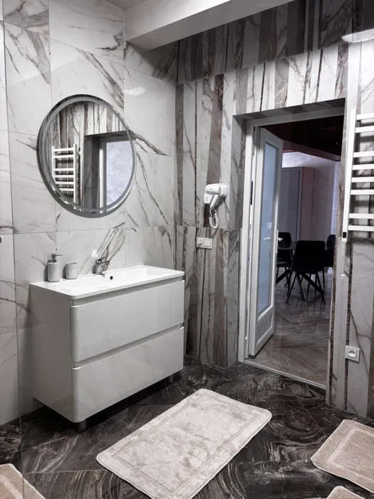 Апартаменти / житло подобово * complex 88* 2хв. пішки від Жайворонку